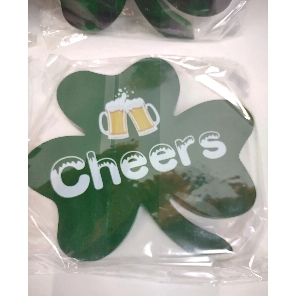 St. Patrick's Day Freestanding Shamrock Decor 4 Pieces Wooden Shamrock Jetec